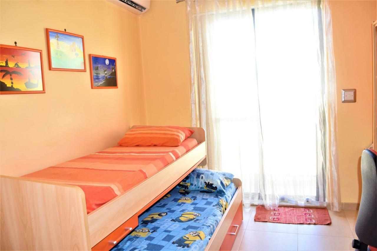 Appartamento Ullswater No. 9 Marsaskala Esterno foto